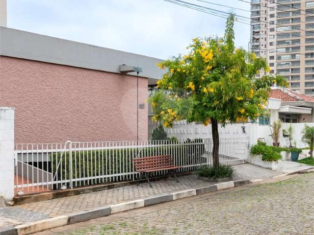 Casa / Sobrado para Venda em São Paulo/SP Santana 7 Quartos