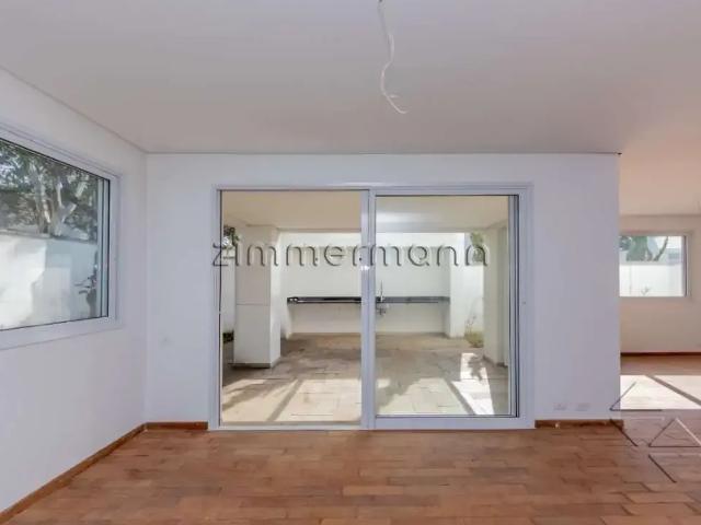 Casa / Sobrado para Venda em São Paulo/SP Santo Amaro 6 Quartos