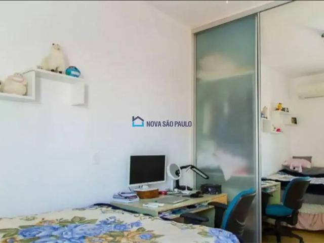 Casa / Sobrado para Venda em São Paulo/SP Saúde 4 Quartos