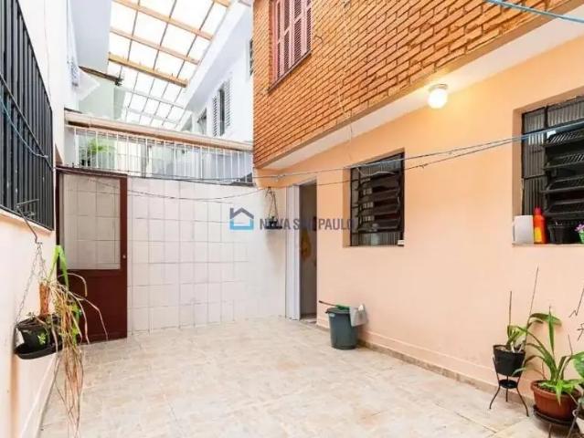 Casa / Sobrado para Venda em São Paulo/SP Saúde 2 Quartos