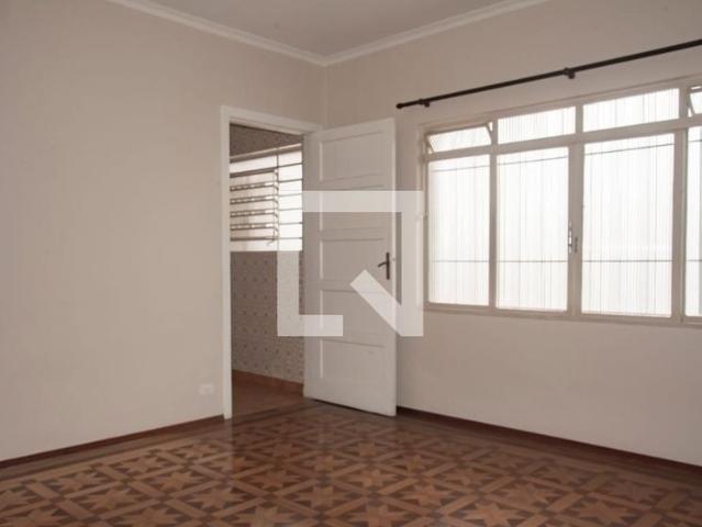 Casa / Sobrado para Venda em São Paulo/SP Saúde 2 Quartos