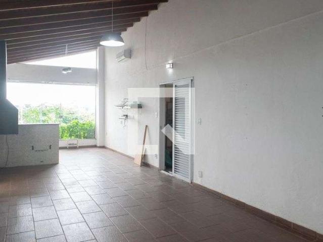 Casa / Sobrado para Venda em São Paulo/SP Sítio do Mandaqui 3 Quartos