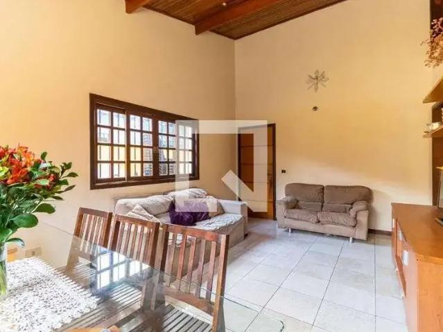 Casa / Sobrado para Venda em São Paulo/SP Socorro 4 Quartos
