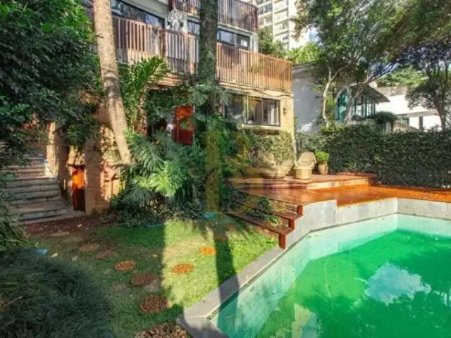 Casa / Sobrado para Venda em São Paulo/SP Sumarezinho 4 Quartos