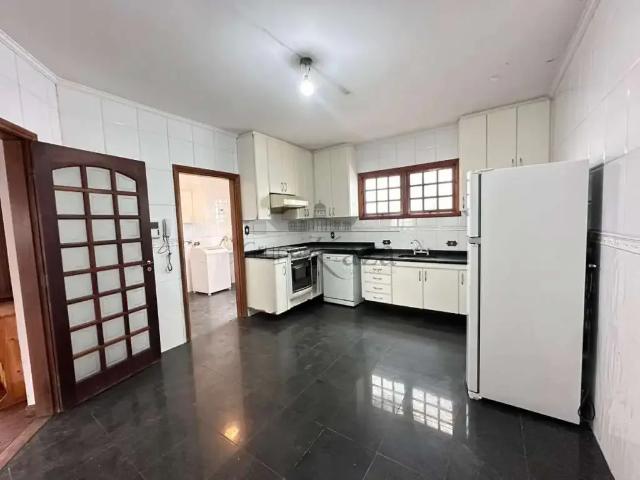 Casa / Sobrado para Venda em São Paulo/SP Sumarezinho 5 Quartos