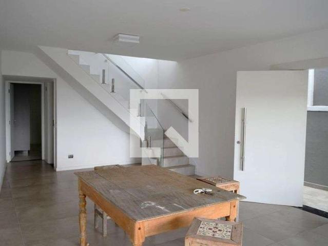 Casa / Sobrado para Venda em São Paulo/SP Sumaré 3 Quartos