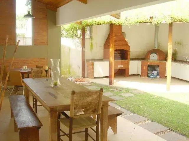 Casa / Sobrado para Venda em São Paulo/SP Sumaré 3 Quartos