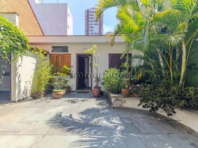 Casa / Sobrado para Venda em São Paulo/SP Sumaré 3 Quartos