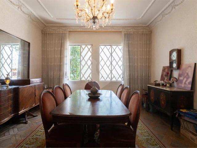 Casa / Sobrado para Venda em São Paulo/SP Sumaré 3 Quartos