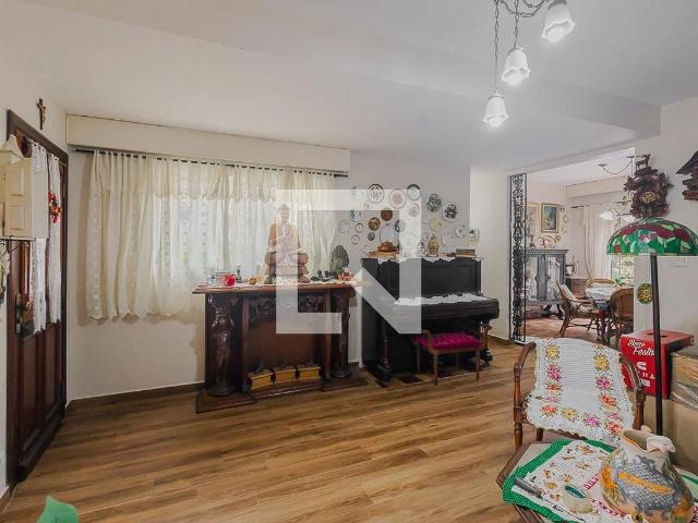 Casa / Sobrado para Venda em São Paulo/SP Sumaré 3 Quartos