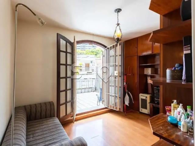 Casa / Sobrado para Venda em São Paulo/SP Sumaré 3 Quartos