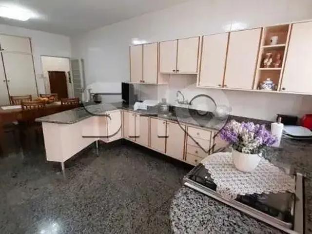 Casa / Sobrado para Venda em São Paulo/SP Sumaré 3 Quartos