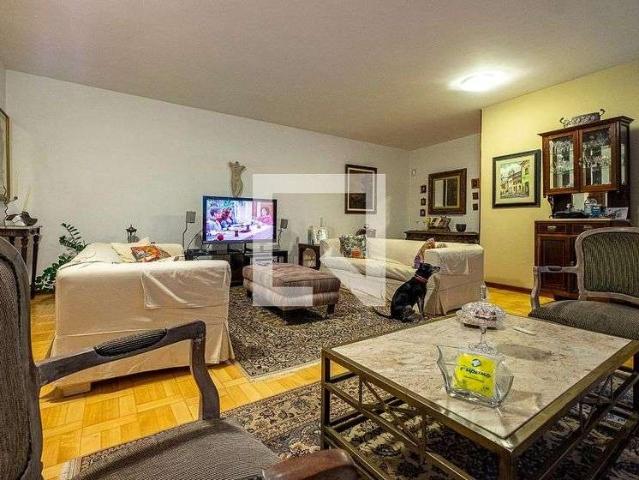 Casa / Sobrado para Venda em São Paulo/SP Sumaré 3 Quartos