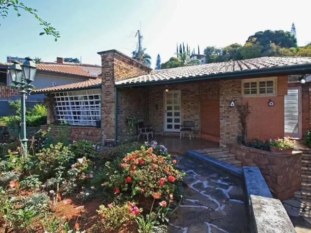 Casa / Sobrado para Venda em São Paulo/SP Sumaré 3 Quartos