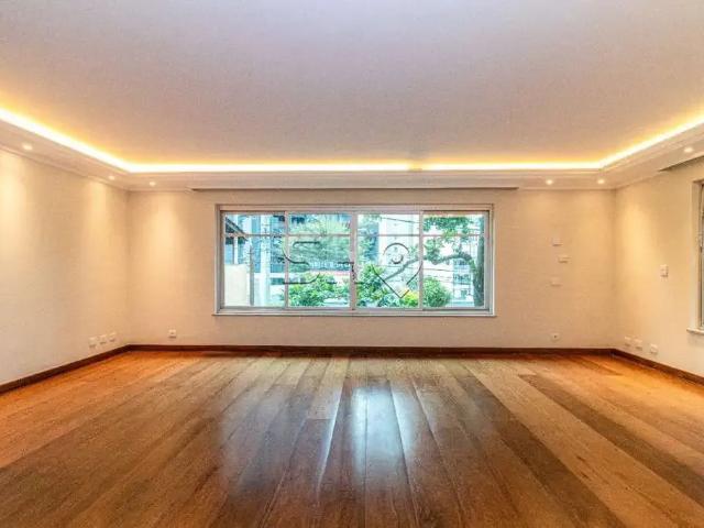 Casa / Sobrado para Venda em São Paulo/SP Sumaré 3 Quartos