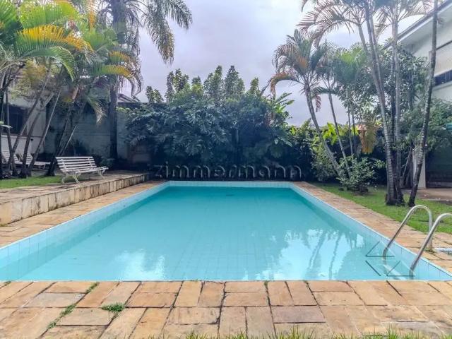 Casa / Sobrado para Venda em São Paulo/SP Sumaré 4 Quartos