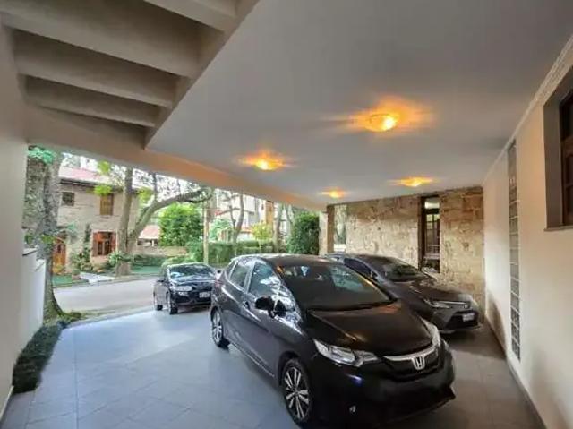 Casa / Sobrado para Venda em São Paulo/SP Super Quadra Morumbi 5 Quartos