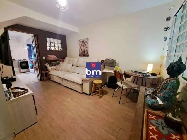 Casa / Sobrado para Venda em São Paulo/SP Super Quadra Morumbi 2 Quartos