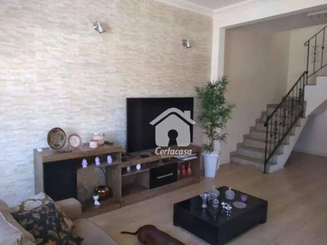 Casa / Sobrado para Venda em São Pedro da Aldeia/RJ Centro 5 Quartos