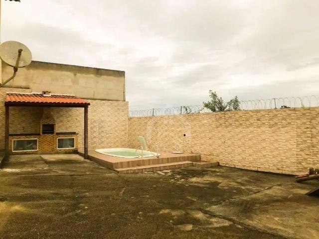 Casa / Sobrado para Venda em São Pedro da Aldeia/RJ Fluminense 4 Quartos