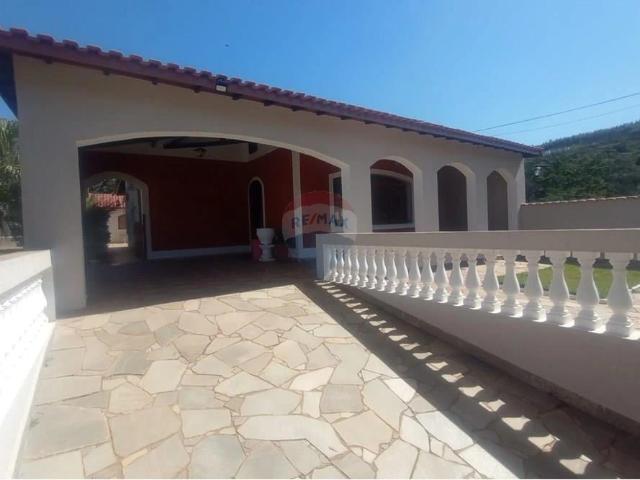Casa / Sobrado para Venda em São Pedro/SP Vila Nova 3 Quartos