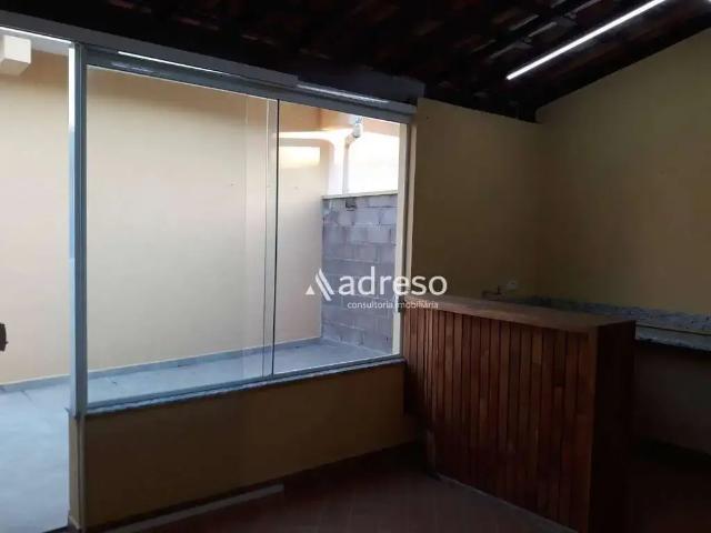 Casa / Sobrado para Venda em São Roque/SP Jardim Villaça 2 Quartos