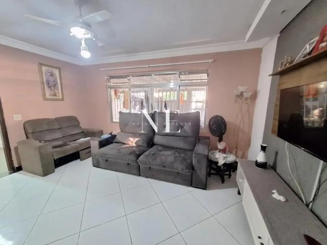 Casa / Sobrado para Venda em São Vicente/SP Catiapoa 3 Quartos