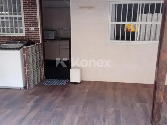 Casa / Sobrado para Venda em São Vicente/SP Centro 5 Quartos