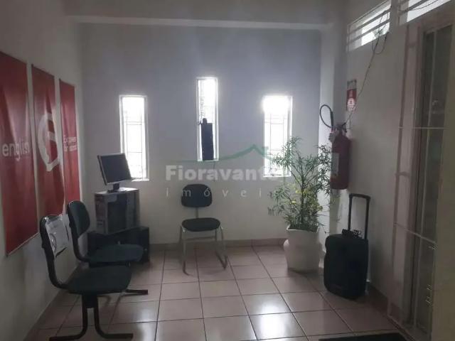 Casa / Sobrado para Venda em São Vicente/SP Centro 1 Quartos