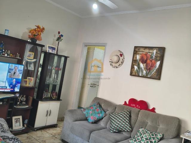 Casa / Sobrado para Venda em São Vicente/SP Centro 2 Quartos