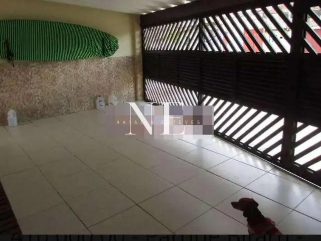 Casa / Sobrado para Venda em São Vicente/SP Centro 3 Quartos