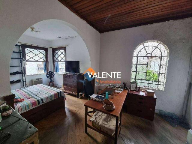 Casa / Sobrado para Venda em São Vicente/SP Itararé 3 Quartos
