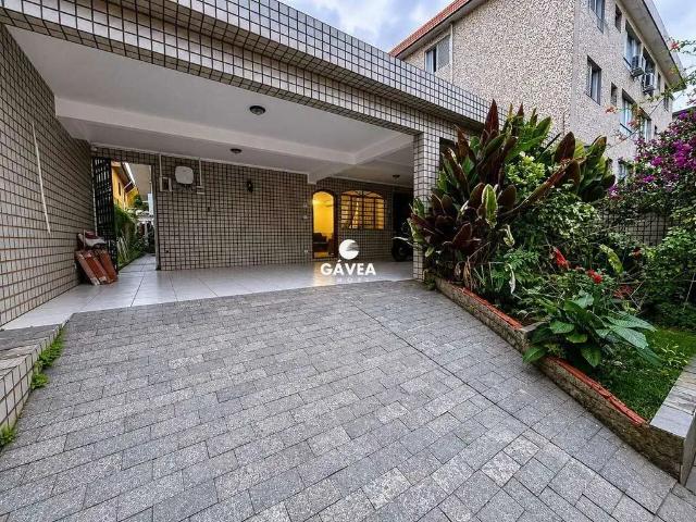 Casa / Sobrado para Venda em São Vicente/SP Jardim Guassu 3 Quartos