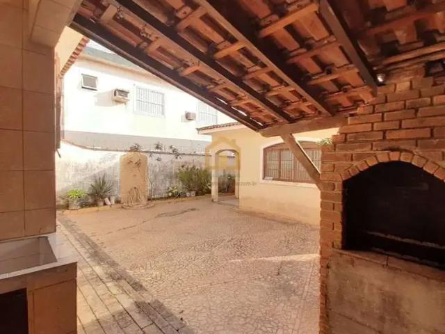Casa / Sobrado para Venda em São Vicente/SP Jardim Guassu 3 Quartos