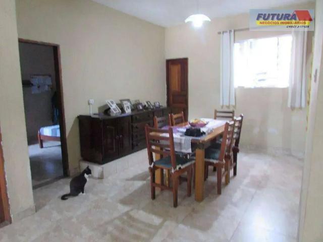 Casa / Sobrado para Venda em São Vicente/SP Jardim Guassu 2 Quartos