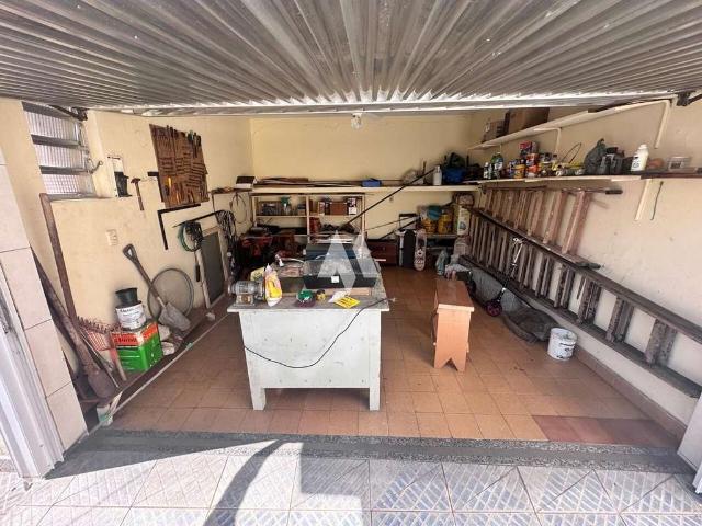 Casa / Sobrado para Venda em São Vicente/SP Jardim Independência 3 Quartos