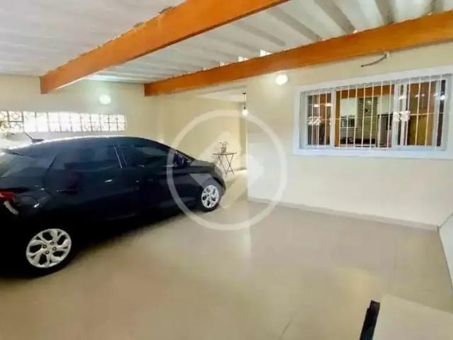 Casa / Sobrado para Venda em São Vicente/SP Jardim Independência 4 Quartos