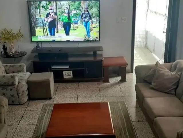 Casa / Sobrado para Venda em São Vicente/SP Parque Bitaru 3 Quartos