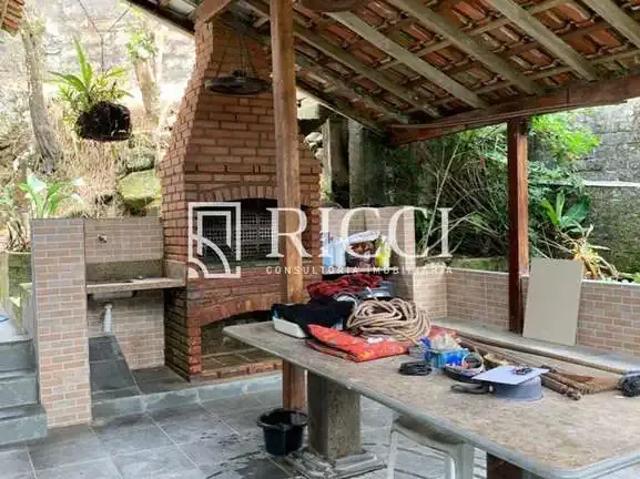 Casa / Sobrado para Venda em São Vicente/SP Parque Prainha 4 Quartos