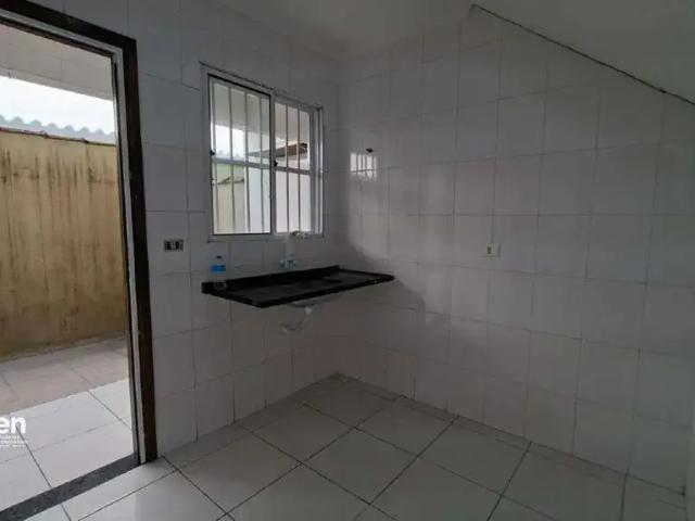 Casa / Sobrado para Venda em São Vicente/SP Parque São Vicente 2 Quartos