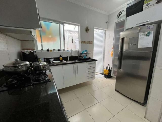 Casa / Sobrado para Venda em São Vicente/SP Parque São Vicente 2 Quartos