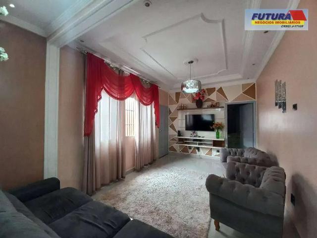 Casa / Sobrado para Venda em São Vicente/SP Parque São Vicente 3 Quartos