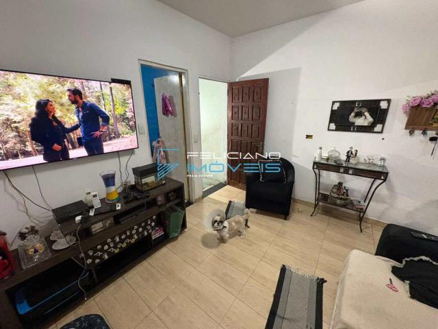 Casa / Sobrado para Venda em São Vicente/SP Vila Mateo Bei 2 Quartos