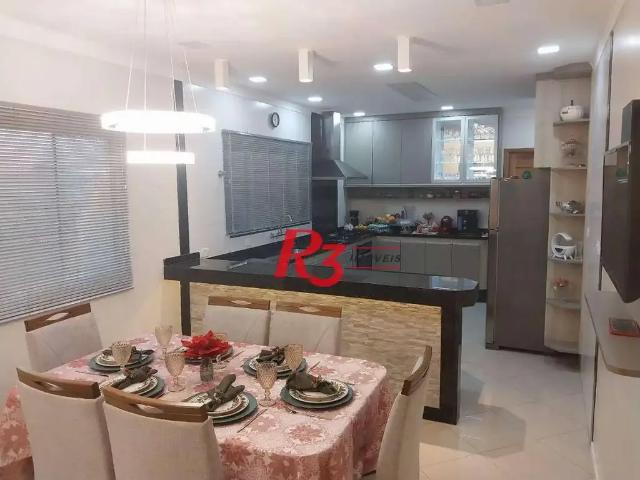 Casa / Sobrado para Venda em São Vicente/SP Vila Mateo Bei 3 Quartos