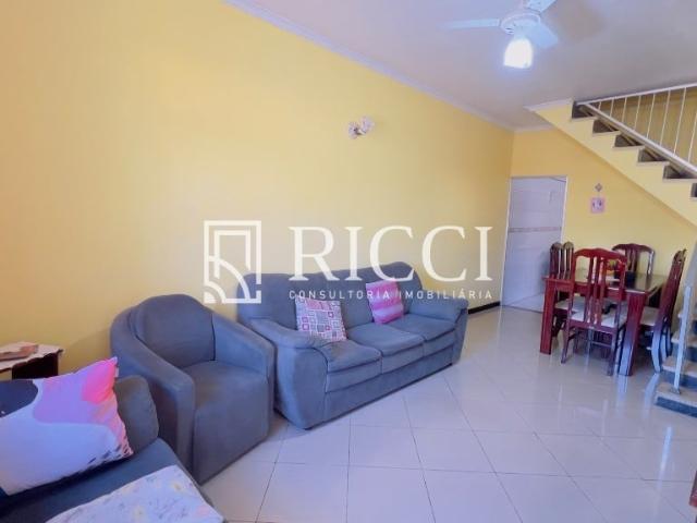 Casa / Sobrado para Venda em São Vicente/SP Vila Melo 3 Quartos