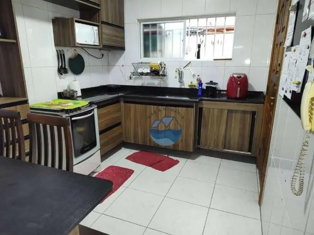 Casa / Sobrado para Venda em São Vicente/SP Vila Voturua 2 Quartos