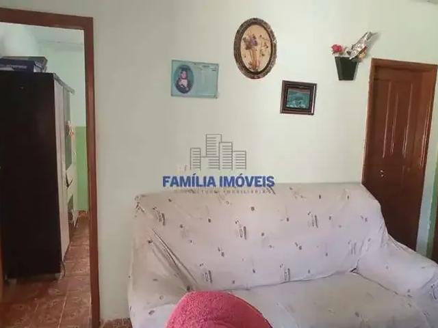 Casa / Sobrado para Venda em São Vicente/SP Vila Voturua 3 Quartos