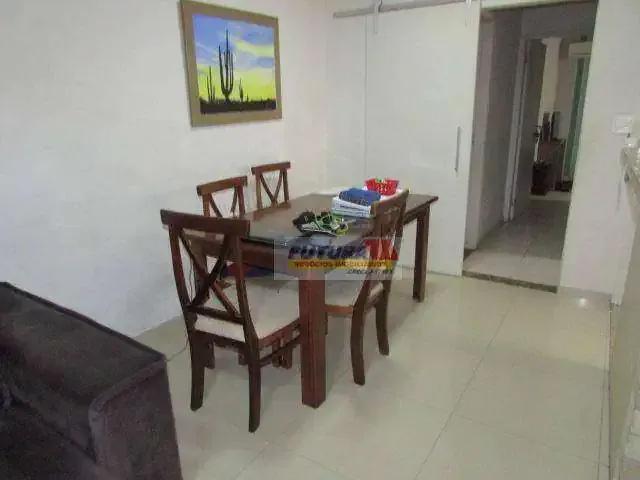 Casa / Sobrado para Venda em São Vicente/SP Vila Voturua 3 Quartos
