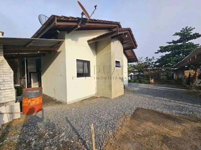 Casa / Sobrado para Venda em Schroeder/SC Rio Hern 2 Quartos
