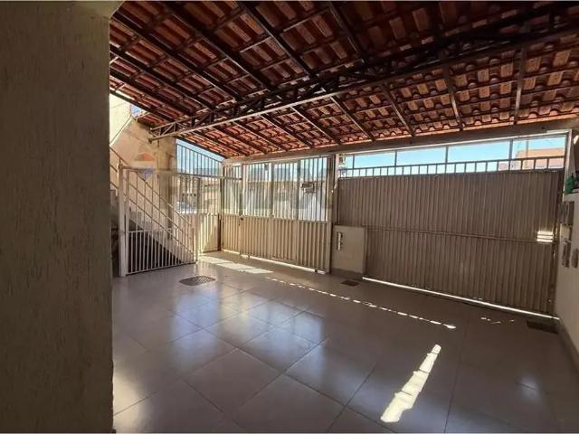 Casa / Sobrado para Venda em Samambaia/DF Samambaia Norte 5 Quartos